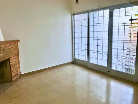 2 departamentos mas 1 local  EN VENTA - Bª Alto Alberdi