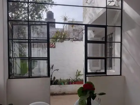 2 departamentos mas 1 local  EN VENTA - Bª Alto Alberdi