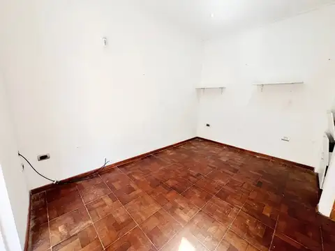 Depto Tipo Casa en Venta 42 años
