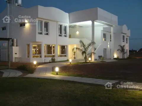 Hotel en Venta 16 años