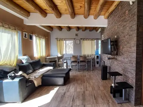 VENTA OPORTUNIDAD DOBLE CASA C/PISCINA Y CABAÑA