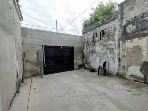 Casa en venta próxima a Uriburu y Corrientes