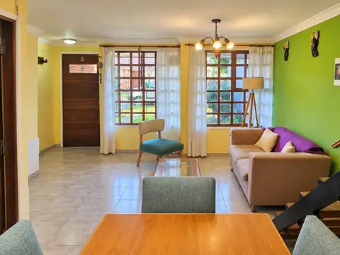 Depto Tipo Casa 4 ambientes con 1 baño