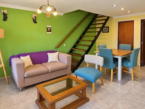 Depto Tipo Casa en Venta de 3 dormitorios