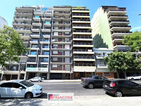 Av Asamblea 1400, Piso 5