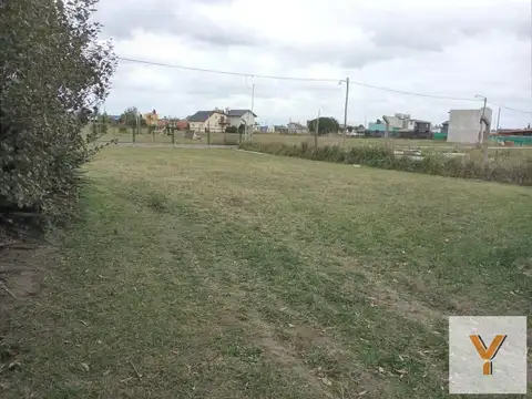 Terreno en Venta 27  mts Fondo