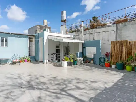 Depto Tipo Casa en Venta de 4 ambientes