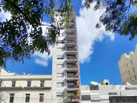 Avenida San Juan 1100, Piso 8