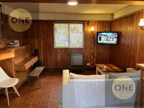 Casa en Venta con 2 cocheras