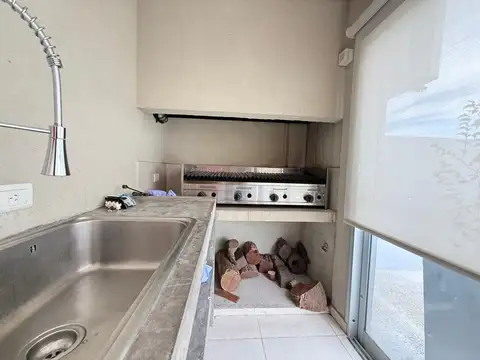 Departamento en Alquiler con 1 cocheras