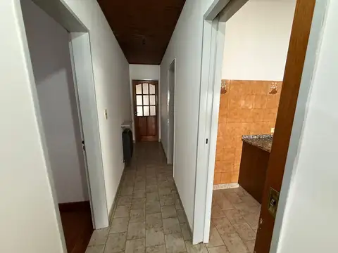 Casa en Alquiler en Villa Adelina, $ 1.395.000