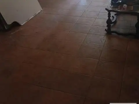Casa en venta - 4 Dormitorios 3 Baños - Ezeiza