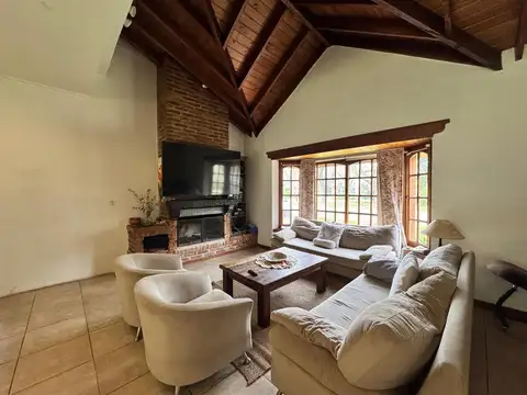 Casa en Venta de 5 dormitorios