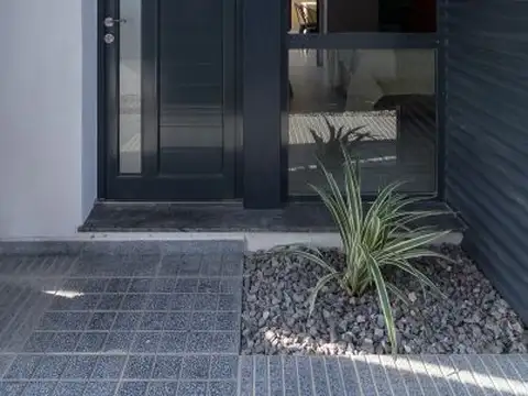 Depto Tipo Casa en Venta de 2 ambientes