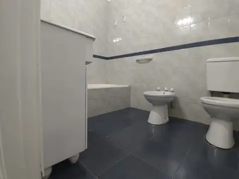 Departamento en Venta en Villa Adelina, USD 75.000