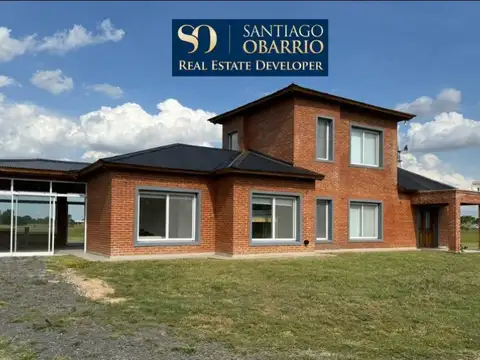 Casa en venta Estancia Benquerencia sobre chacra de 2,6 hectáreas