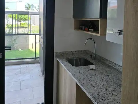 Padre Alberione 3000, Piso 1°