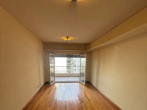 Ciudad De La Paz 3000, Piso 5