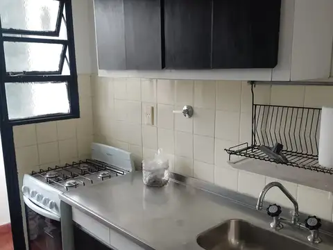 Departamento en Alquiler en Villa del Parque, $ 600.000