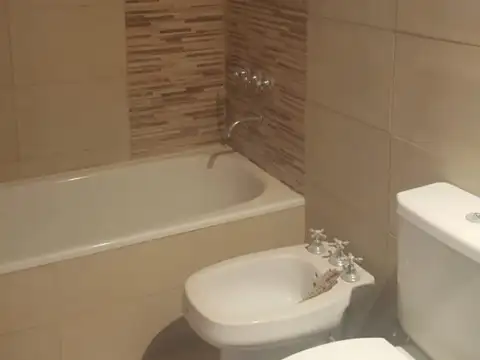 Depto Tipo Casa en Venta en Olivos, USD 230.000