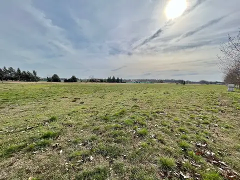 Avenida Fernandez Beschtedt 100