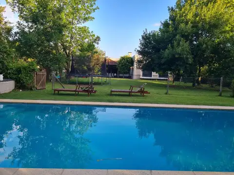 Casa en Alquiler Temporal de 4 dormitorios