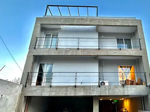Luzuriaga 900