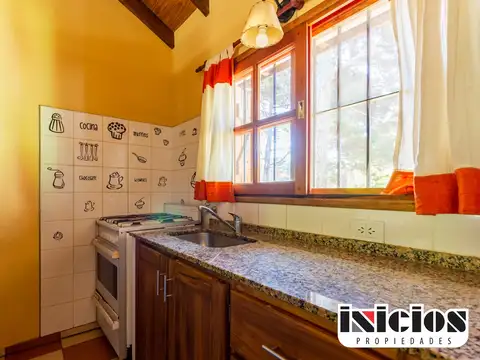 Chalet en Lote: Storni N°753 E/ Olmos y Castelli - Nueva Atlantis - C881