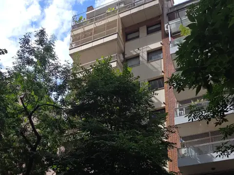 PISO 4 AMBIENTES C/DEP. COCHERA BARRANCAS DE BELGRANO