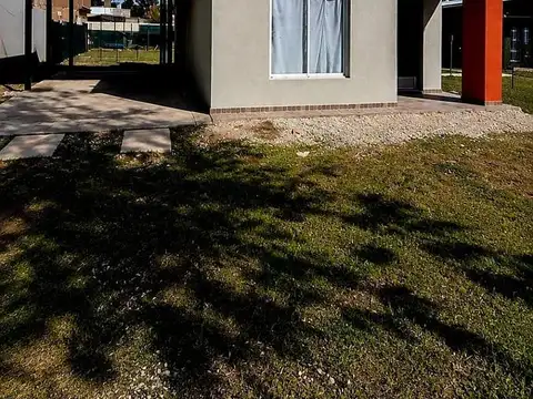 Casa en Venta en Roldan, USD 55.000