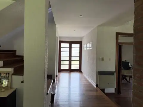 Casa en Venta en Barrio Cerrado Los Horneros, USD 260.000