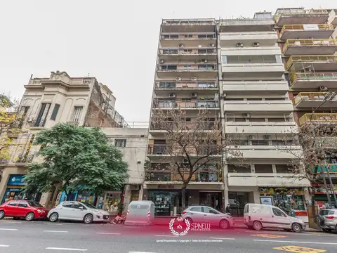 Venta departamento 4 ambientes 73M² con balcón al frente en Boedo en piso alto muy luminoso