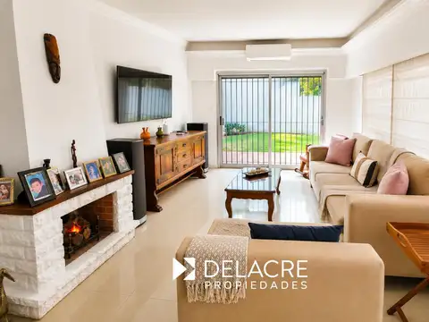 Casa en Venta en La Merced, USD 380.000
