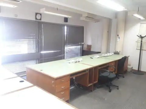 Oficina Monoambiente con 2 baños