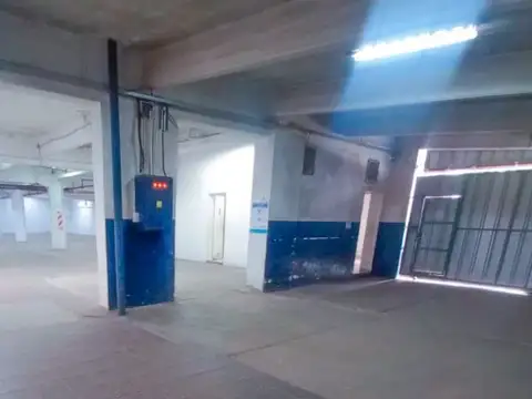 Galpon en Alquiler en Hurlingham, USD 3.500