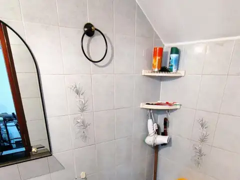 Depto Tipo Casa en Venta de 4 ambientes