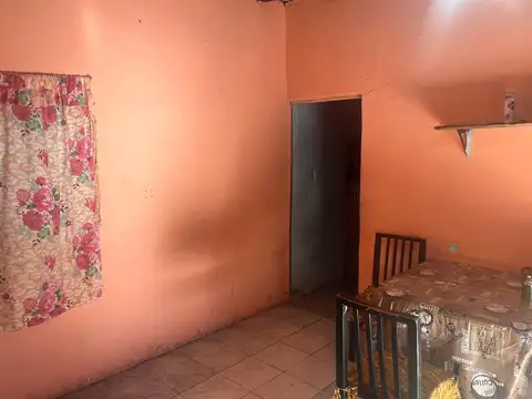 Eugenia Tapia de Cruz 2200