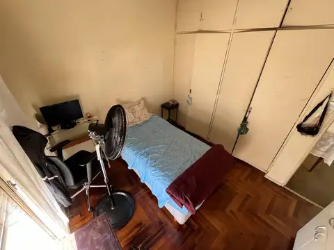 Venta. 5 Ambientes. Balcón terraza. Talcahuano y Av. Córdoba