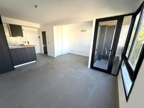 Edificio CC 2010 - Hermoso Monoambiente c/ balcón al frente - 34.58m2