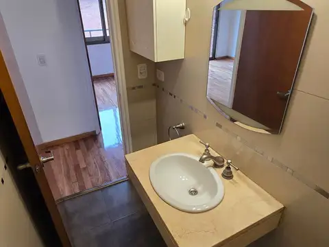 Departamento en Alquiler con 1 cocheras