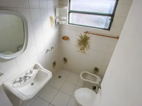 VENTA Departamento de 2 Ambientes en Olivos!