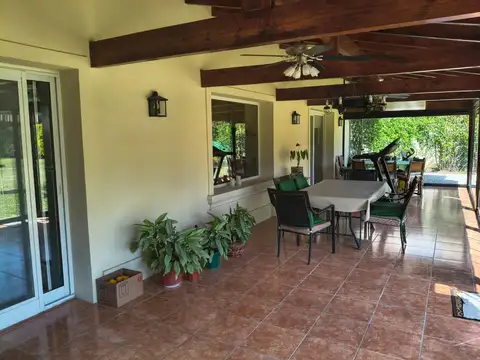 Lindísima Casa en Barrio Cerrado Villa Rosa, Pilar