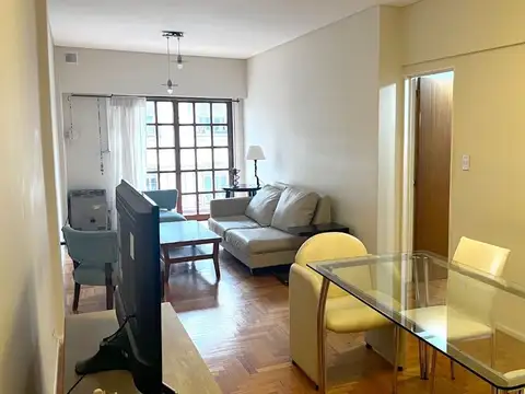 Venta Semipiso 4 ambientes con balcón Caballito