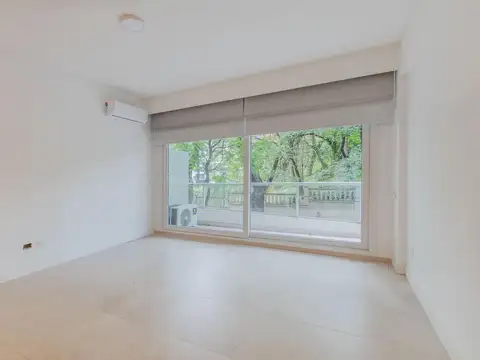 Oficina en Alquiler en Las Cañitas, USD 690