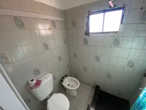 PH 2 Ambientes - 1er Piso por Escalera - C/ Terraza - Avellaneda