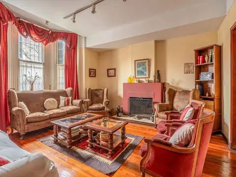 INCREÍBLE RESIDENCIA - 9 AMBIENTES - GRAN JARDÍN CON PARRILLA - COCHERA - BELGRANO R