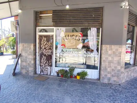 Calle Baldomero Fernández Moreno 2700