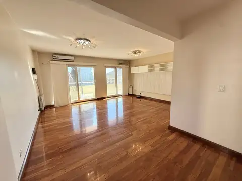 Departamento 4 ambientes con 2 baños