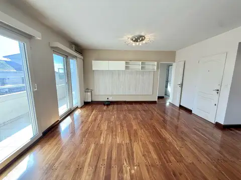 Departamento en Alquiler de 3 dormitorios