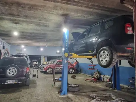 Los Claveles y Liniers 400